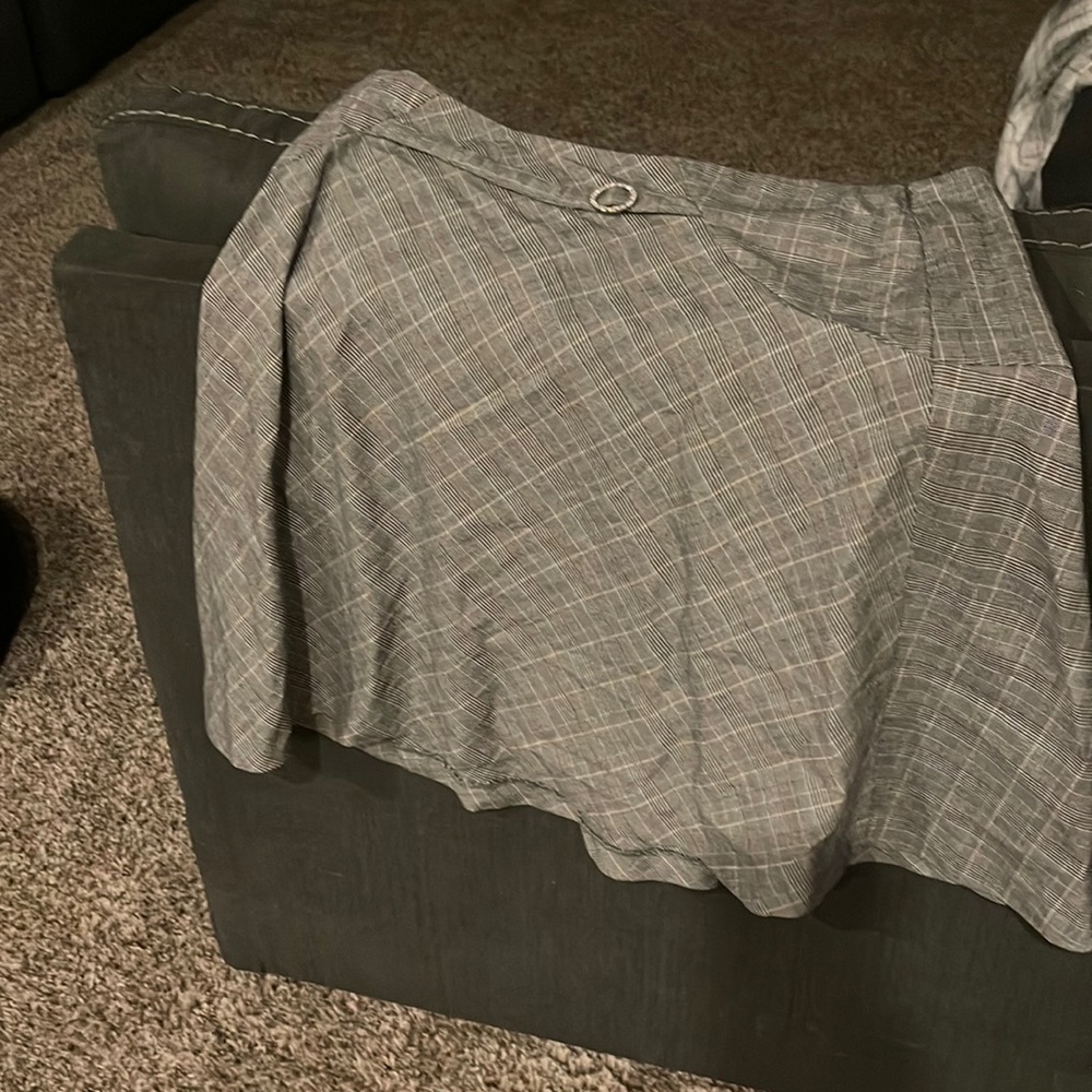 Ladies skirt